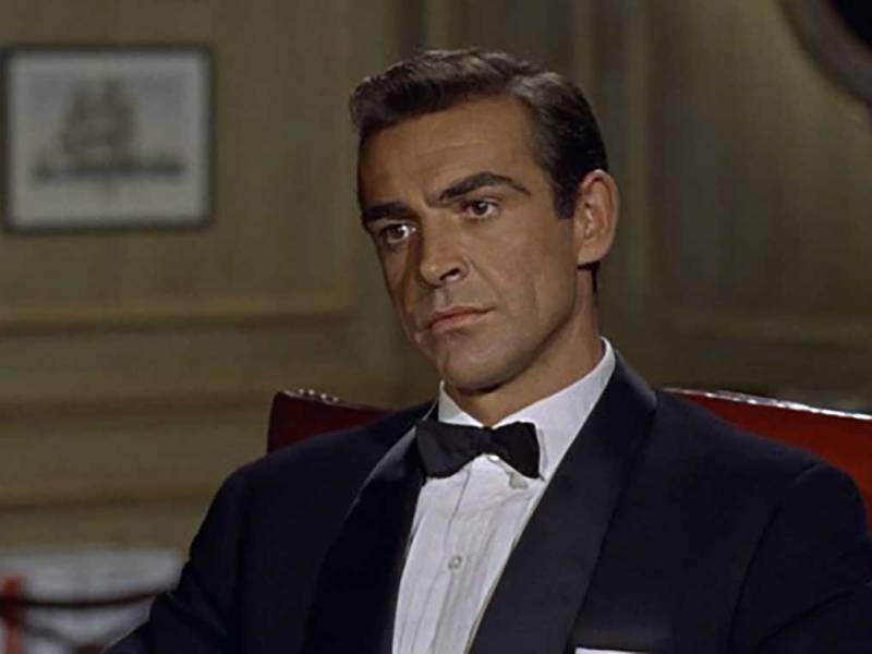 Dr. No shawl collar dinner suit